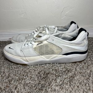 Nike SB Ishod White Gum Black Skateboarding Sneaker DC7232-101 Men's Size 10